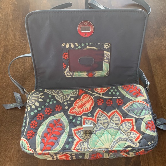 Vera Bradley Cross Body Bag - Picture 3 of 6